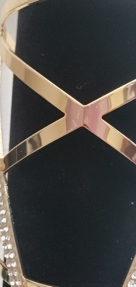 Rhinestone Embelished Cutout Cuff Bracelet - Picture 4 of 4